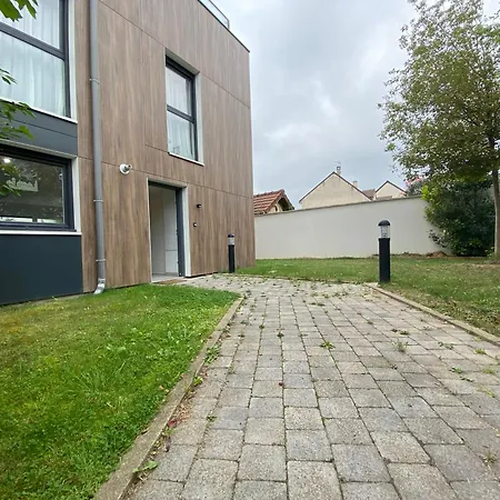 Duplex Neuf 90 M2 - 3 Chambres, Avec Jardin A Sartrouville Buitenkant foto