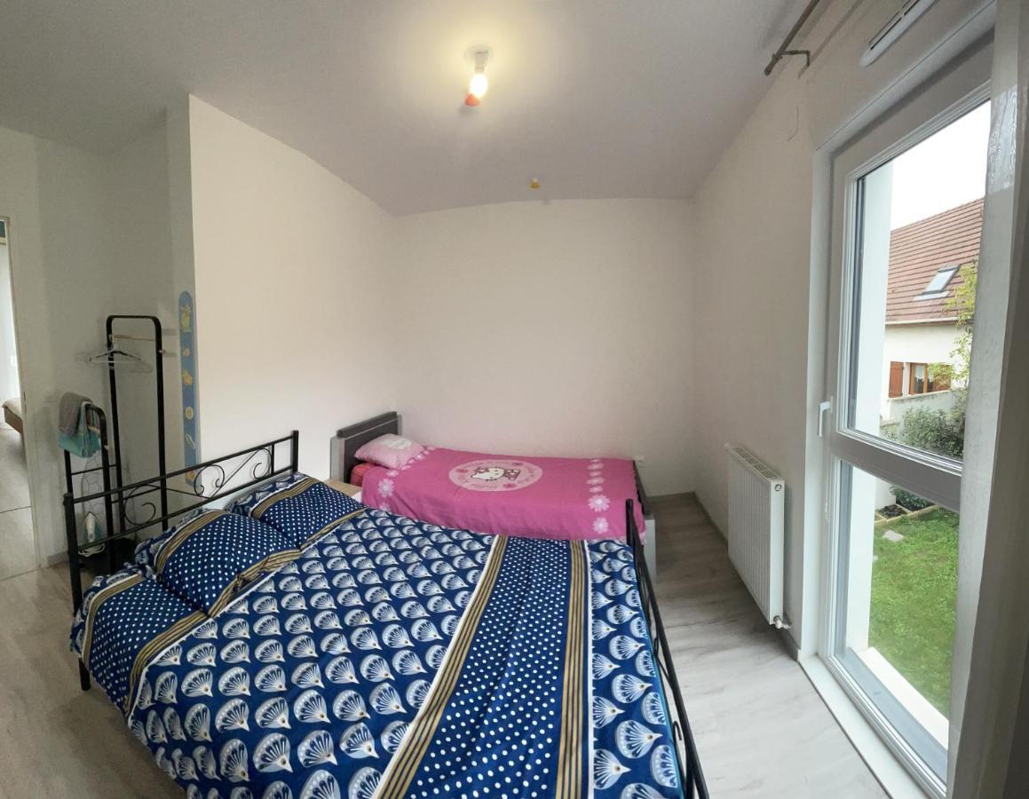 Duplex Neuf 90 M2 - 3 Chambres, Avec Jardin A *